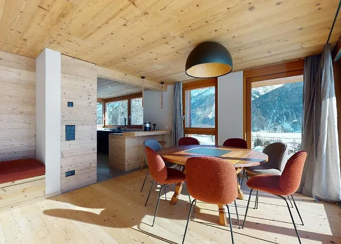 Quadrellas 3 5 Lägenhet Samedan